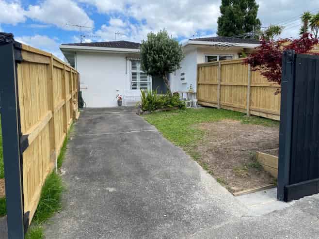 1/14 Argyle Street, Herne Bay