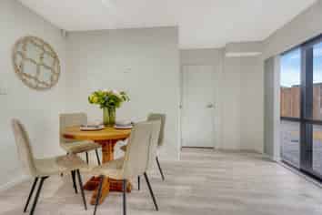 4/2 Smiths Avenue, Papakura