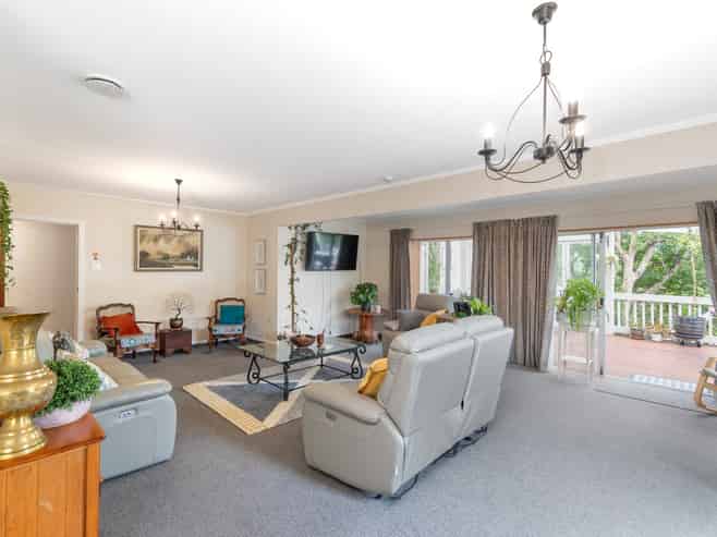 13 Chichester Drive, Pinehaven