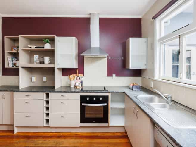 859 Main Street, Roslyn