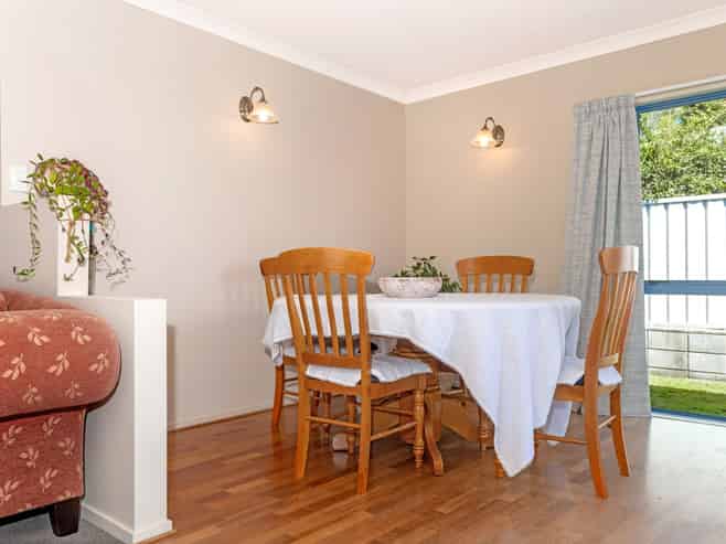 116 Potae Avenue, Lytton West