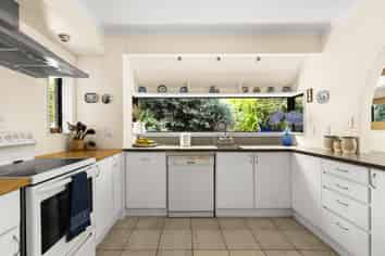 4 Te Mata Peak Road, Havelock North