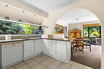 4 Te Mata Peak Road, Havelock North