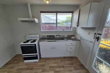 2/43 Eastling Street, Bishopdale