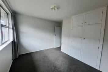 2/43 Eastling Street, Bishopdale