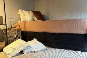 Auckland - Address withheld