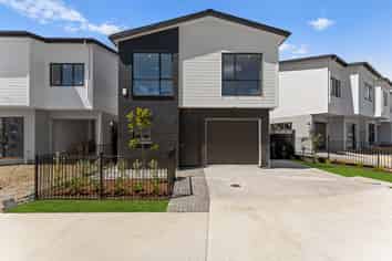 11 Greenbrier Street, Westgate