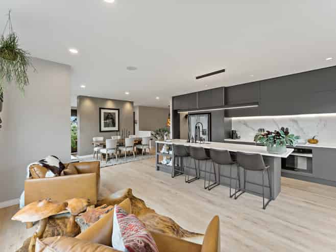 61 Pitoitoi Drive, Riverhead