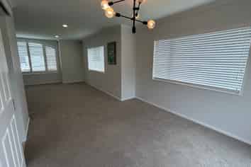 33 Newinn Crescent, Dannemora