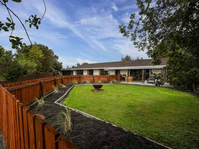 6 Redwood Place, Oxford