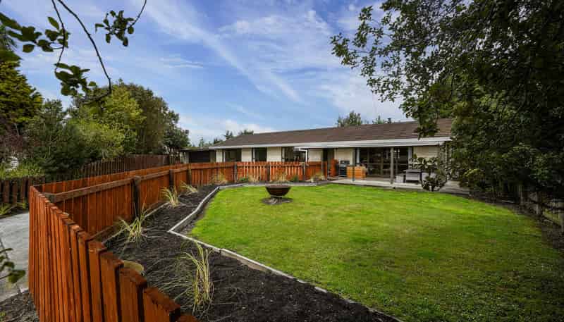 6 Redwood Place, Oxford