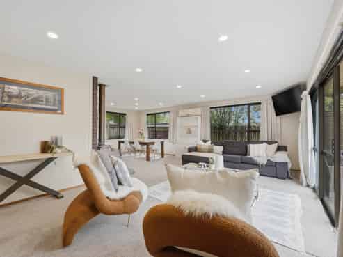 6 Redwood Place, Oxford