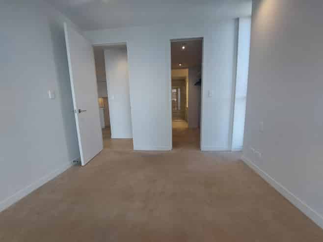 302/223A Green Lane West , Epsom