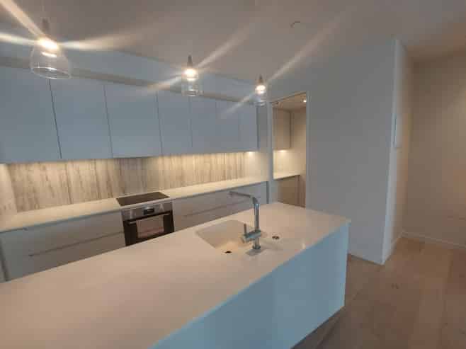 302/223A Green Lane West , Epsom