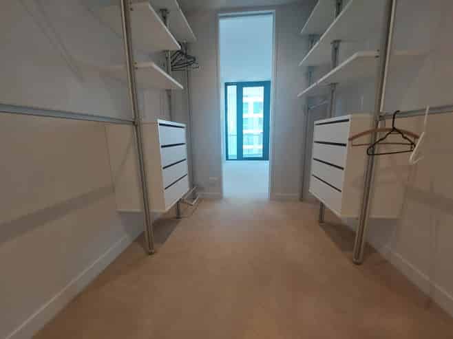 302/223A Green Lane West , Epsom