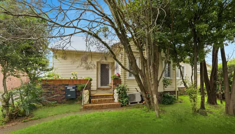 906 Mount Eden Road, Three Kings