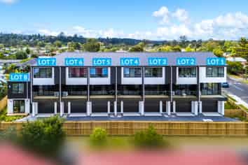 36 Longburn Road, Henderson