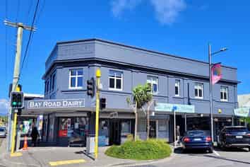 Refurbished upstairs office in Kilbirnie