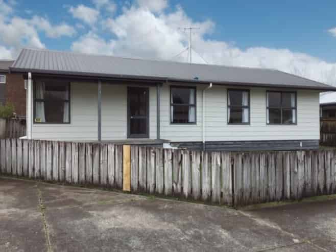 13 Rachel Place, Dinsdale