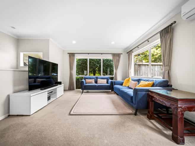 5 Viera Drive, Flat Bush