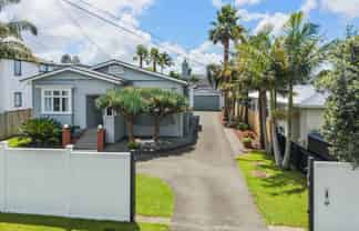 37 Hollywood Avenue, Epsom