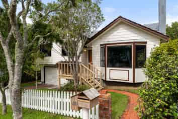 40 Hazlewood Avenue, Karori