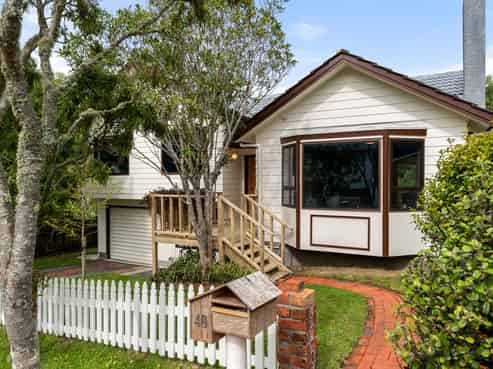 40 Hazlewood Avenue, Karori