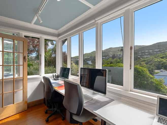 12 Sunshine Avenue, Karori