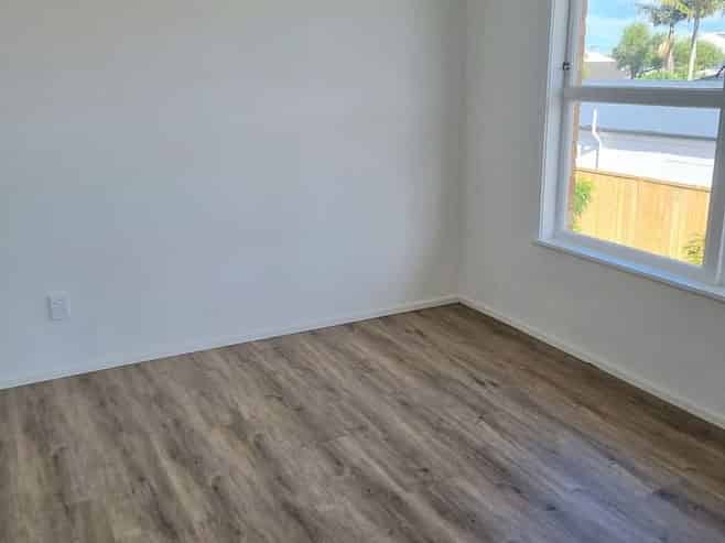 1/175 Victoria Road, Devonport