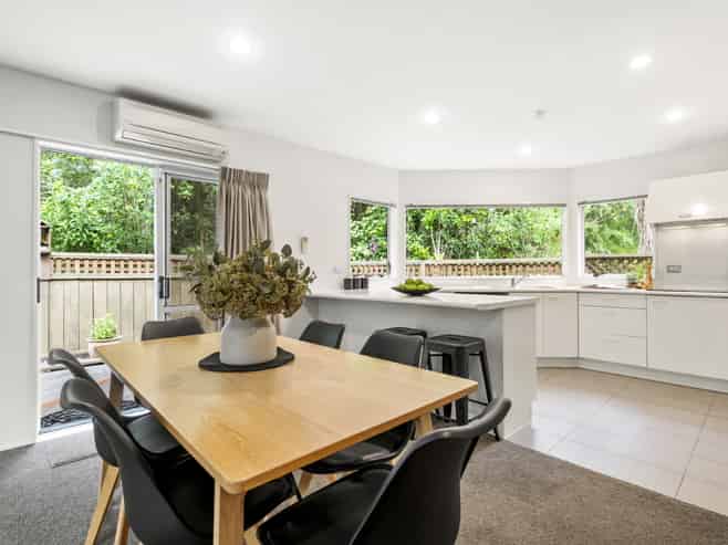 37E Uppingham Crescent, Hillcrest