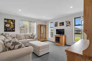 63 Darlington Street, Ngatea