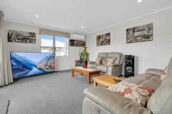 63 Darlington Street, Ngatea