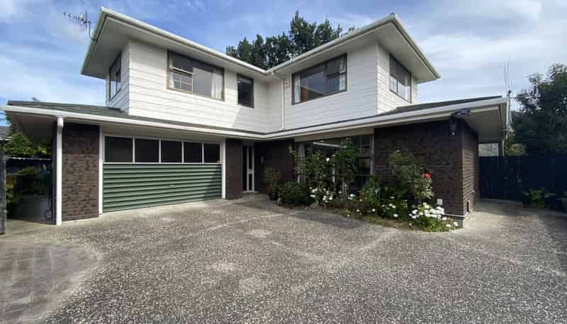 8A Caulfield place, Awapuni