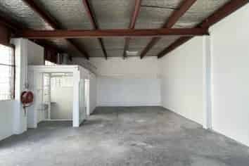 Functional Light Industrial Unit