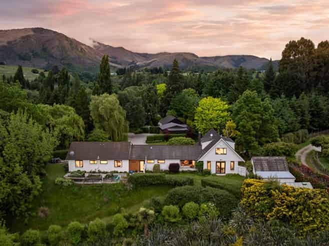 556 Speargrass Flat Road, Lake Hayes