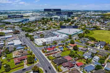 High-Profile Mt Wellington Development Opportunity