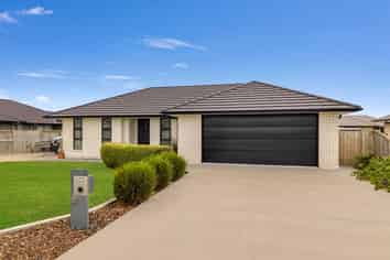 12 Costello Drive, Ngatea