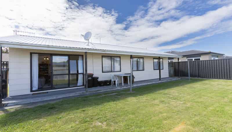 15B Jeffares Place, Taradale