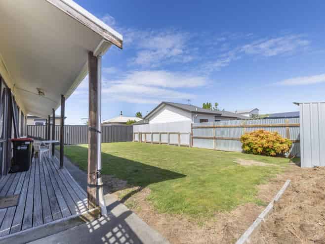 15B Jeffares Place, Taradale