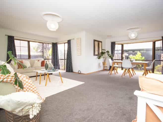 5 Airport Drive, Milson