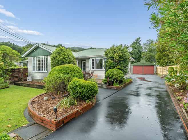 4 Birch Grove, Pinehaven