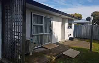 2/239a Vogel Street, Roslyn