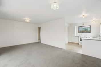 27D Oxford Street, South Dunedin