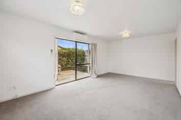 27D Oxford Street, South Dunedin