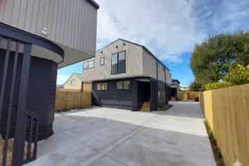 4/16 Harakeke Street, Riccarton