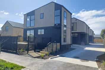 4/16 Harakeke Street, Riccarton