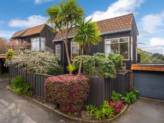 2/63A Norwood Road, Bayswater