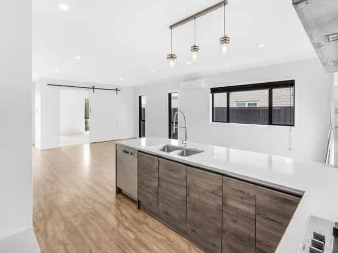 3 Probert Crescent, Chartwell