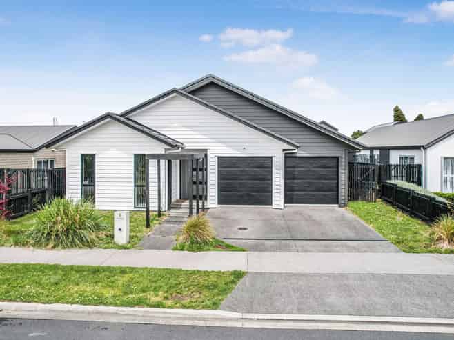 3 Probert Crescent, Chartwell