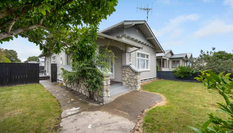 128 Vigor Brown Street, Napier South